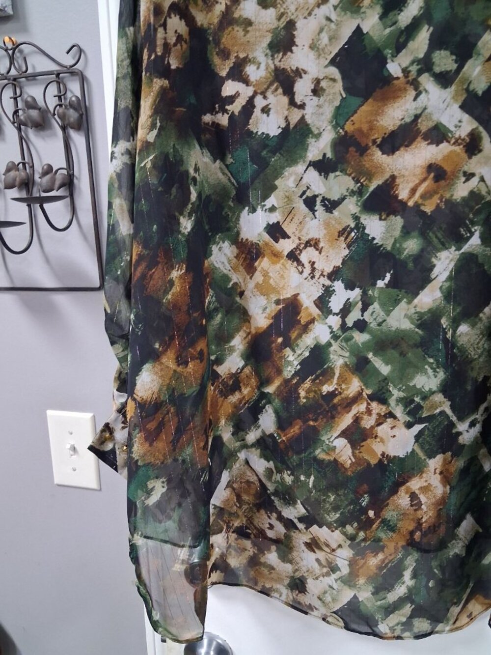 Cato Woman's Button Down Blouse Size 18/20W - Picture 8 of 13